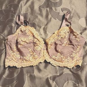 Wacoal lace bra